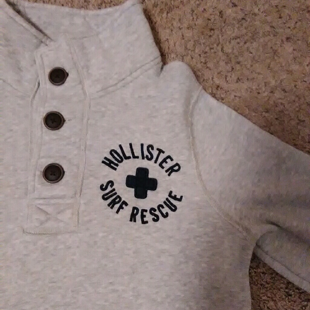 Men's Hollister shirt